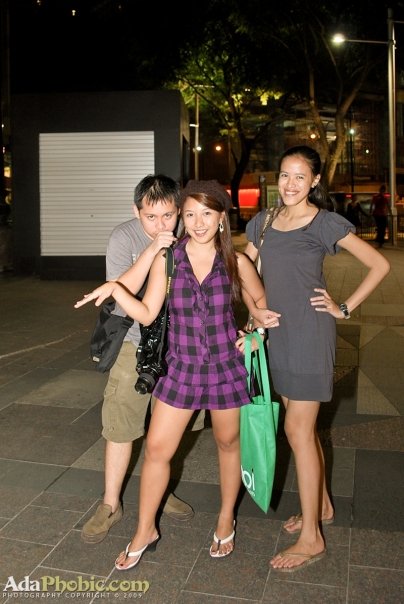 Jehz, Hannah and Mica at Orchard Road (What were we doing at this pic? So gay LOL)
