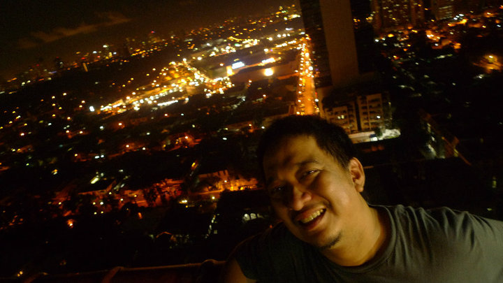 Don Trivino lovin' the view. Bonggaba?!