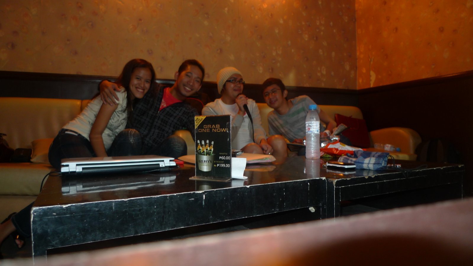 Friday Videoke with Rabsin, X and Sinjin =)
