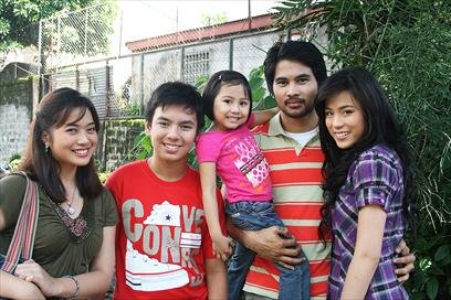 A Journey Home cast members Athena Tibi, John Manalo, Cha-Cha, Joem Bascon and Toni Gonzaga