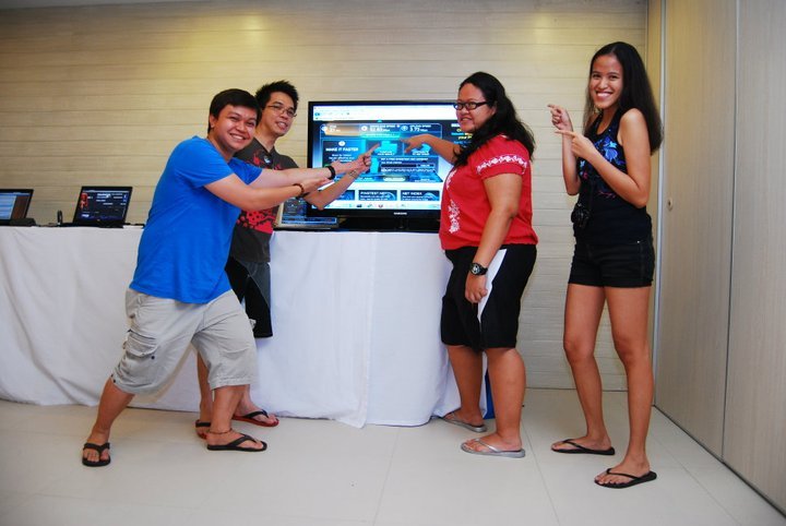 Winston, Fritz, Nina and Me at the SMART LTE Testing in Boracay