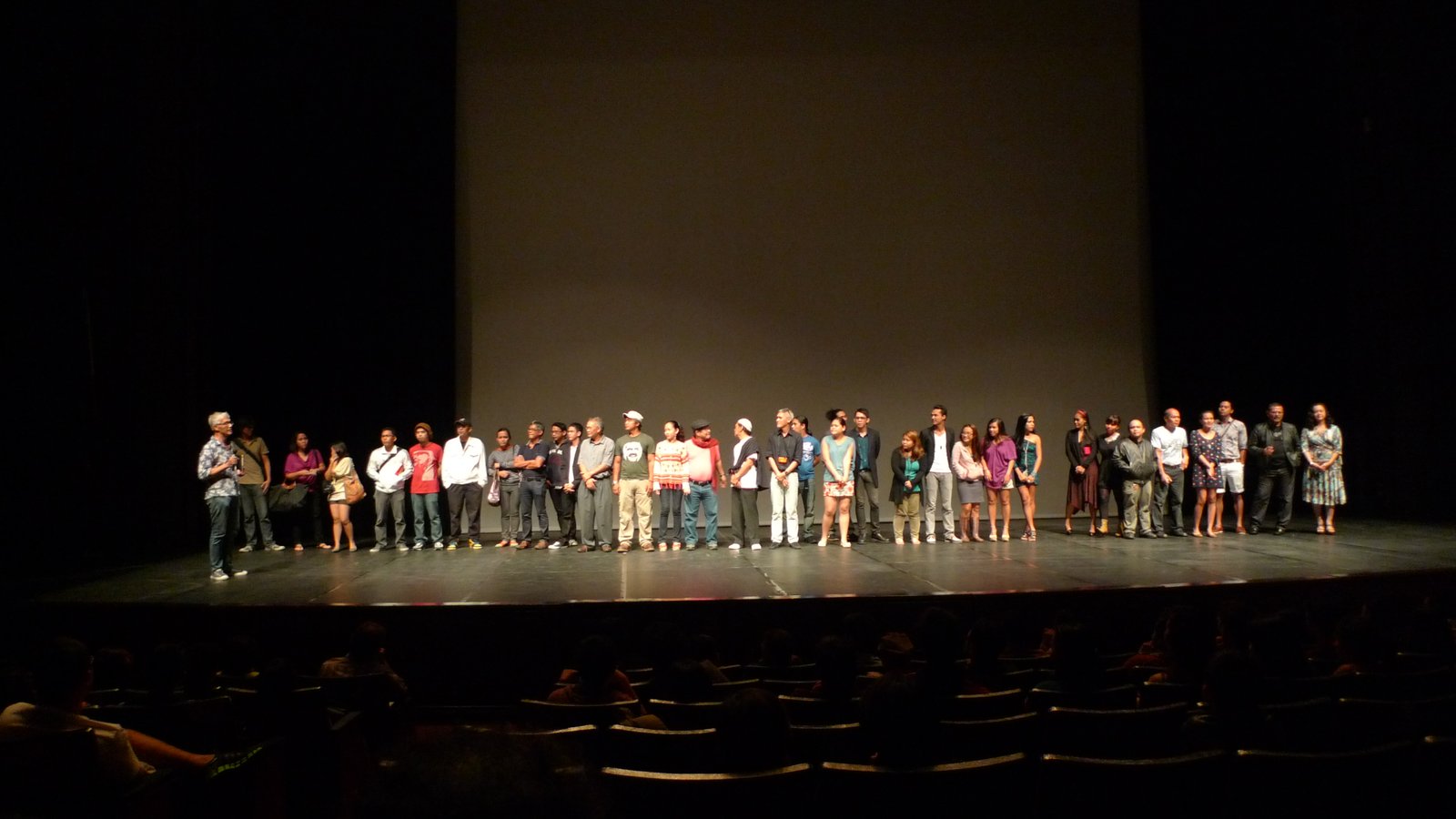 Loy Arcenas introduces the cast and crew of REquieme!