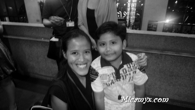 With kulit Niño Jhiz Deocareza
