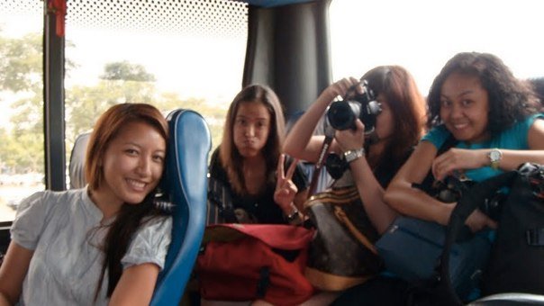 Shuttle Bus from Airport to Link Hotel (Hannah, Mica, Maki and Ada)