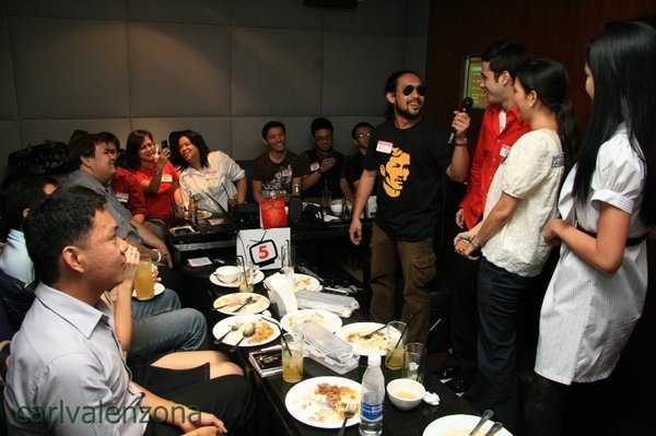 "Mabuhay ang mga Bloggers!" - Oyo Sotto "Mabuhay ang mga Bloggers!" - Oyo Sotto