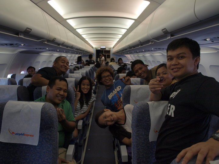 Bloggers' Hopia and Noodle Party at the Plane Bloggers' Hopia and Noodle Party at the Plane (Photo by Dong Ho)