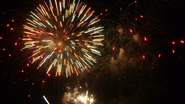 Valentine's Day is Pyro Day! Putukan na! Valentine's Day is Pyro Day! Putukan na!