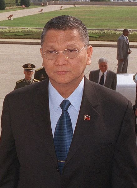 Angelo_Reyes1