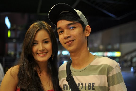 Jade and Jhelo - Bakit naka-kulot si 'teh? :D