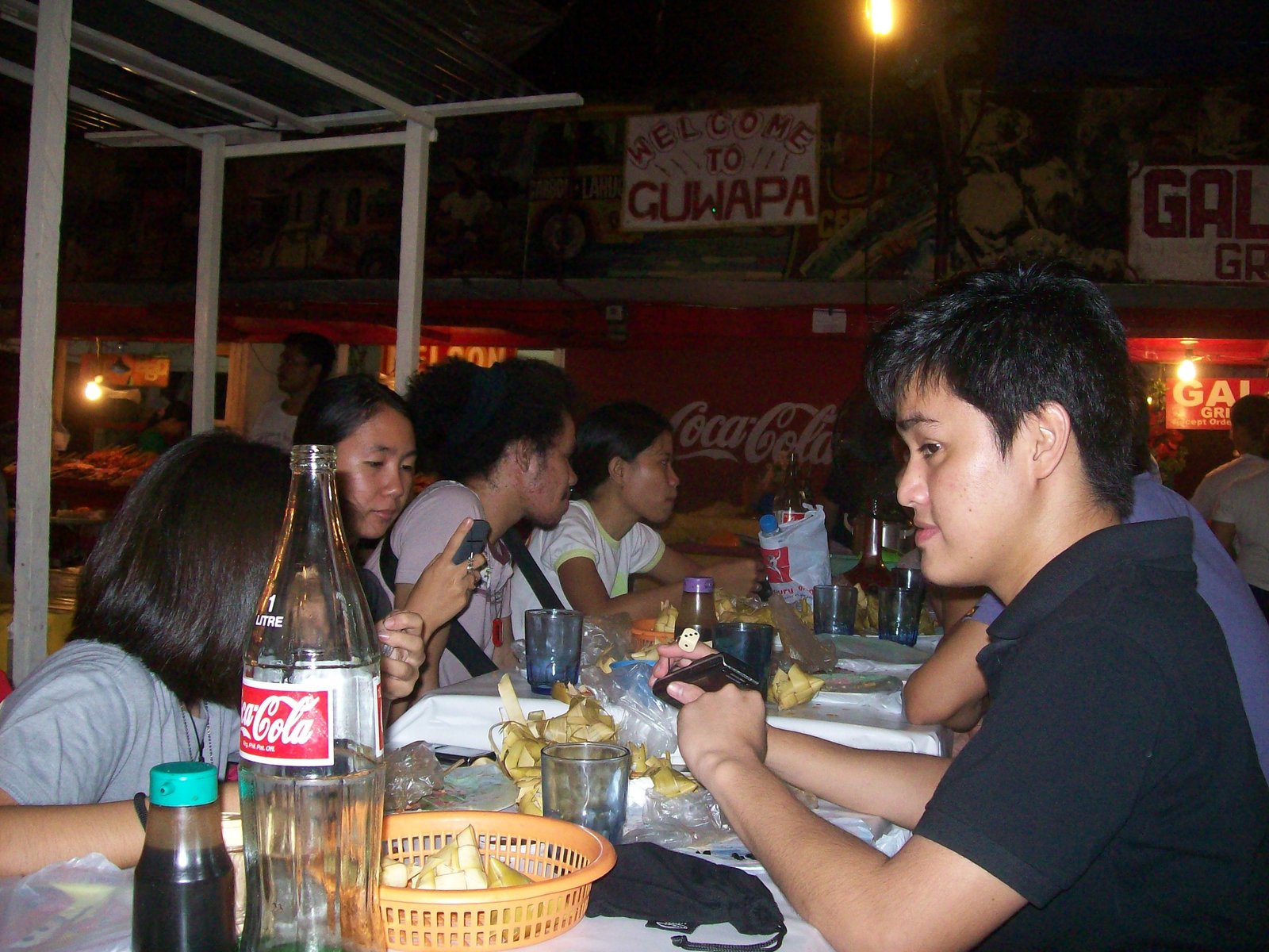 Young Cebu Bloggers at Larsian's Young Cebu Bloggers at Larsian's